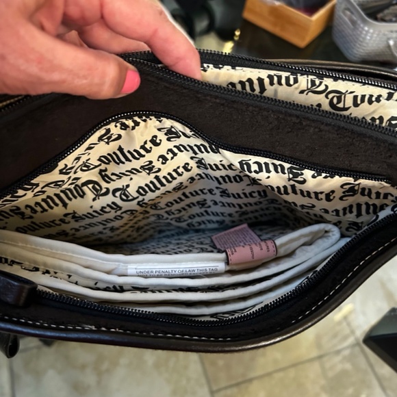 Juicy Couture Velour Diaper Bag. NWOT. Authentic - Picture 15 of 16